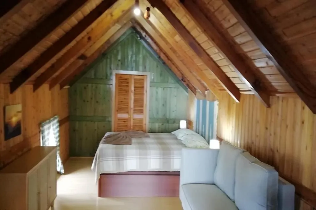 Dom wakacyjny Ocean View Cottage Arco da Calheta  Portugalia